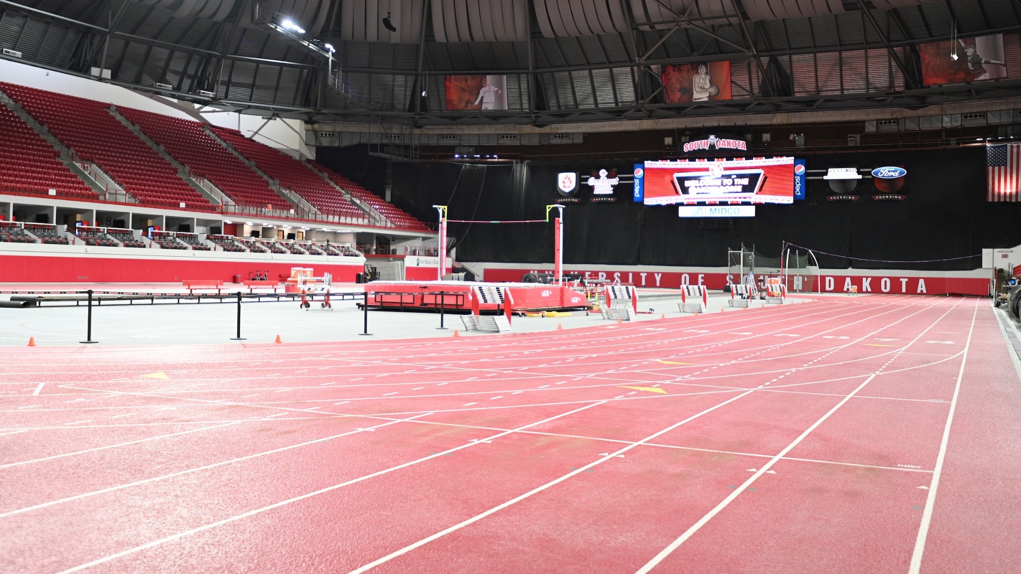 DakotaDome set up for USD Alumni Meet
