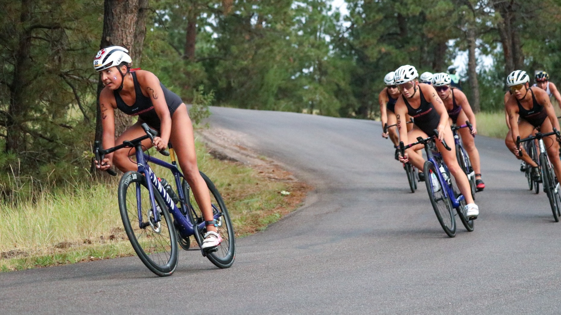 Alexa Magallon leads a pack of racers during a competition this season