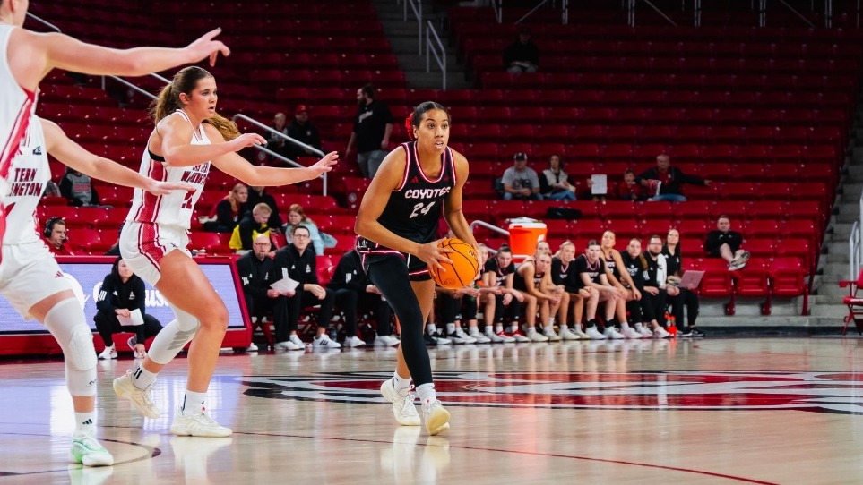 Elise Turrubiates looks to pass the ball against Eastern Washington