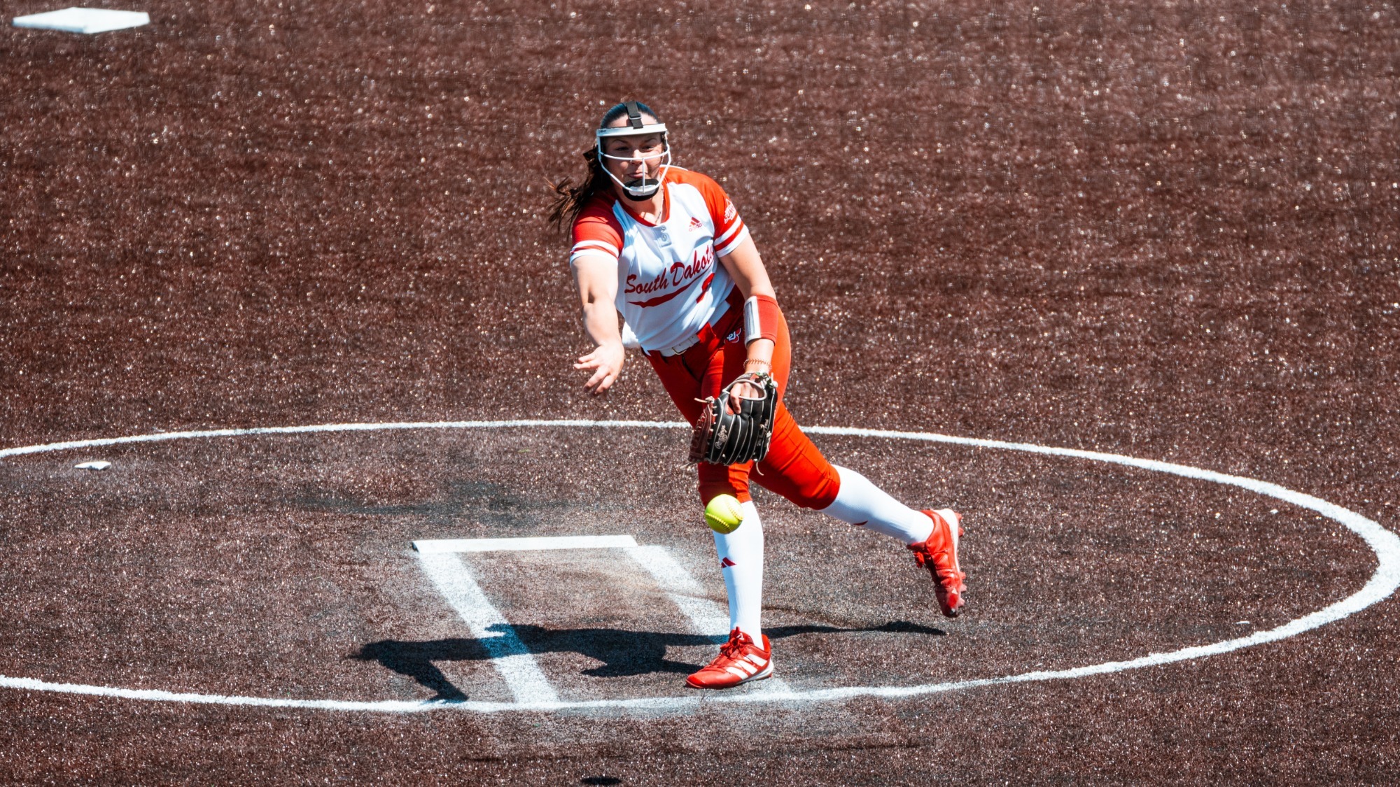 Clara Edwards pitching against Omaha at the Summit League Tournament