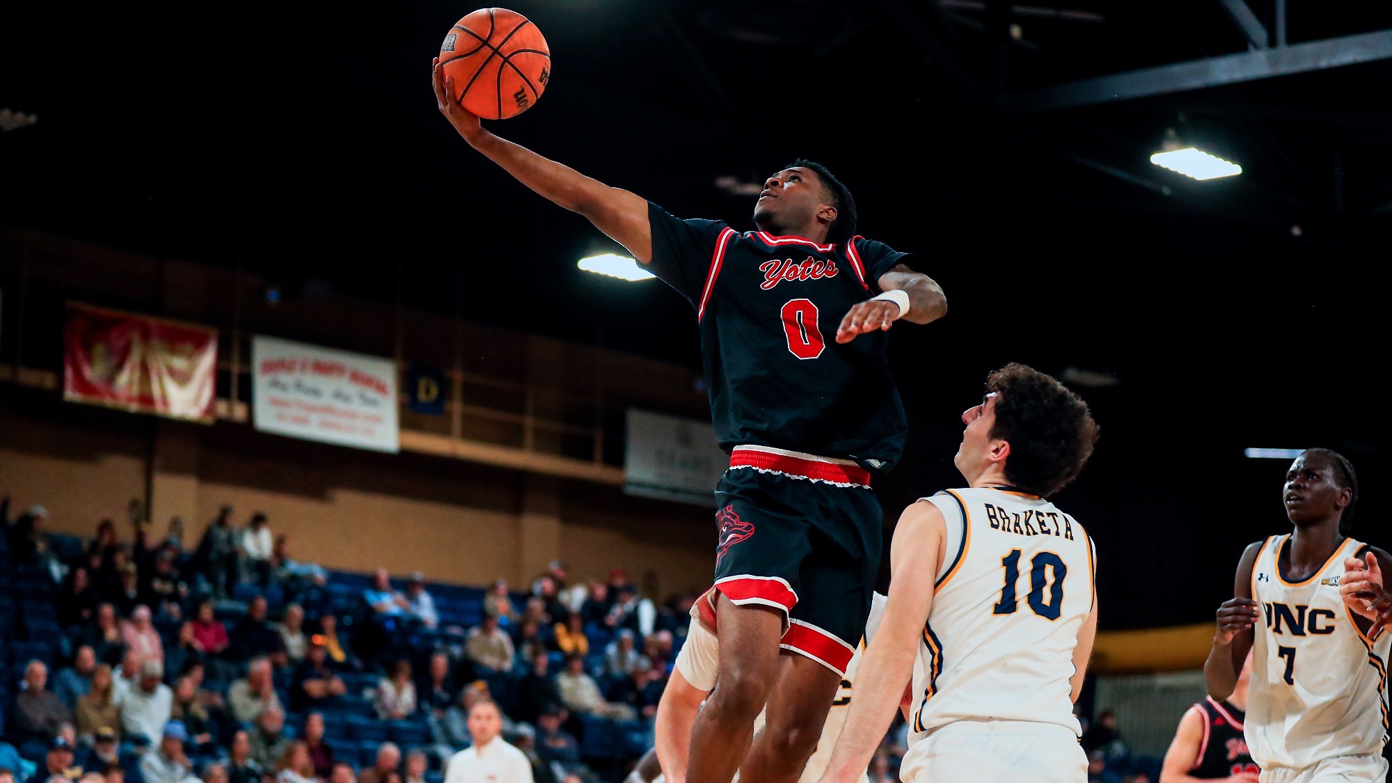 Jordan Crawford going up for a layup at Northern Colorado 2025-26