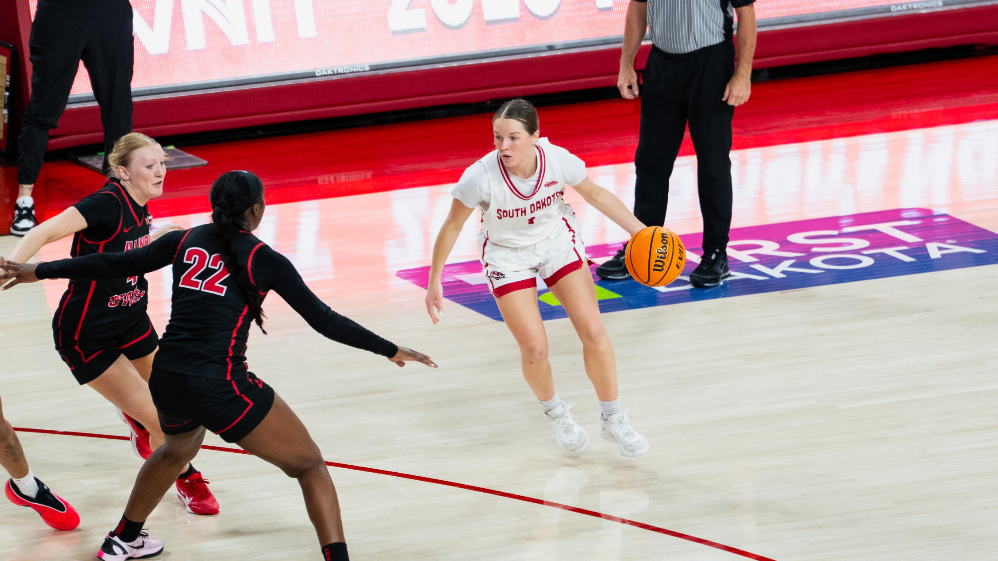 Molly Joyce dirbbles the ball against Illinois State in a WNIT game in the SCSC