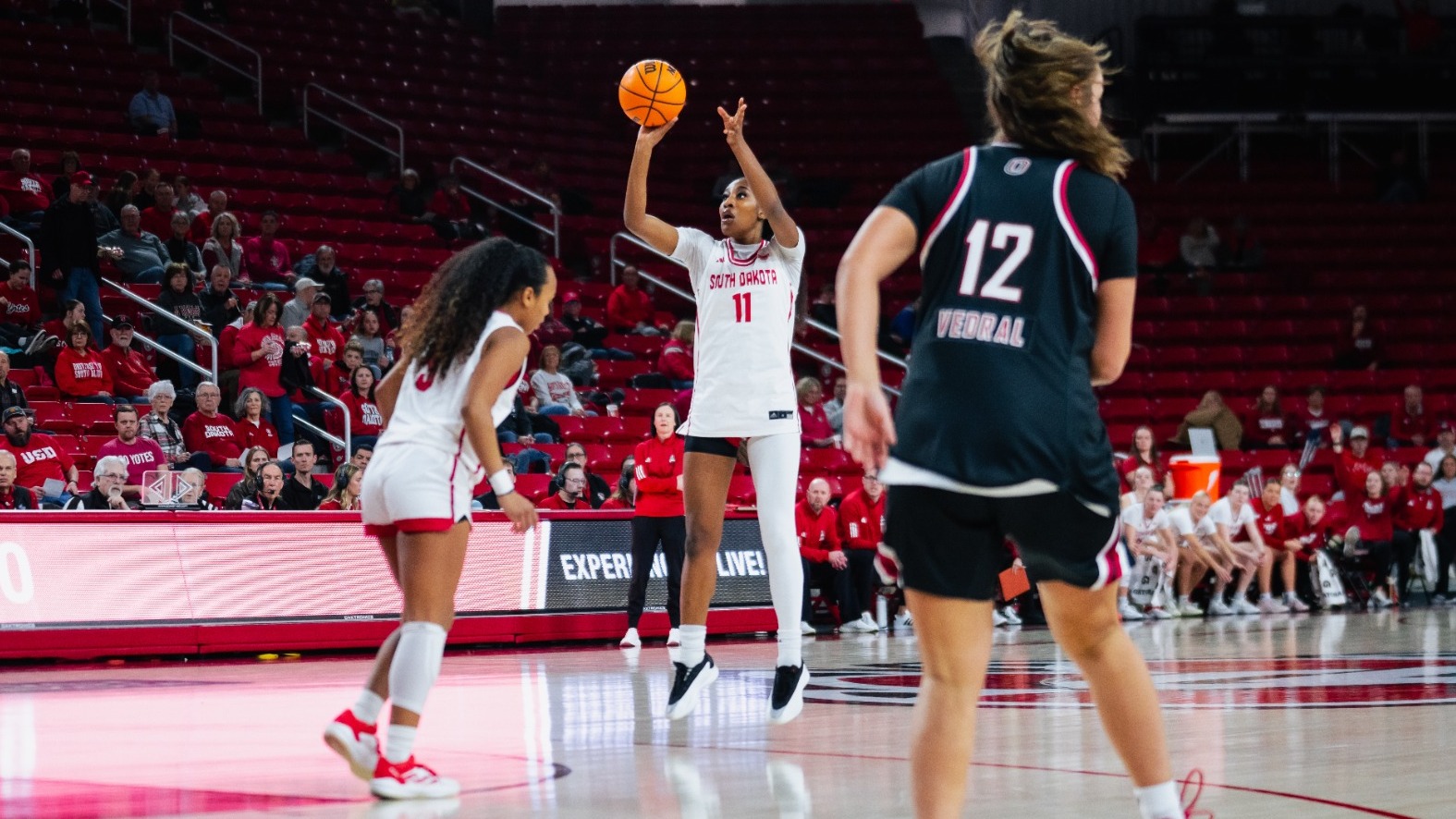 Patience Williams puts up a shot against Omaha Thursday in the SCSC