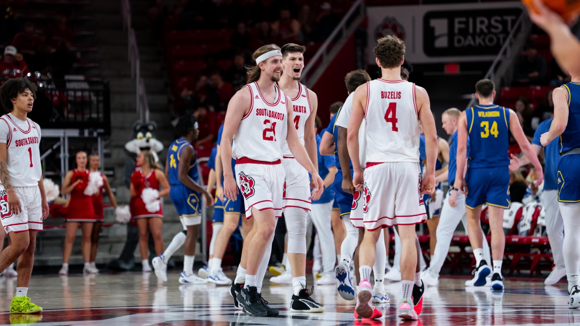 Cameron Fens and Ethan Kizer walking off the floor against SDSU 2025-26
