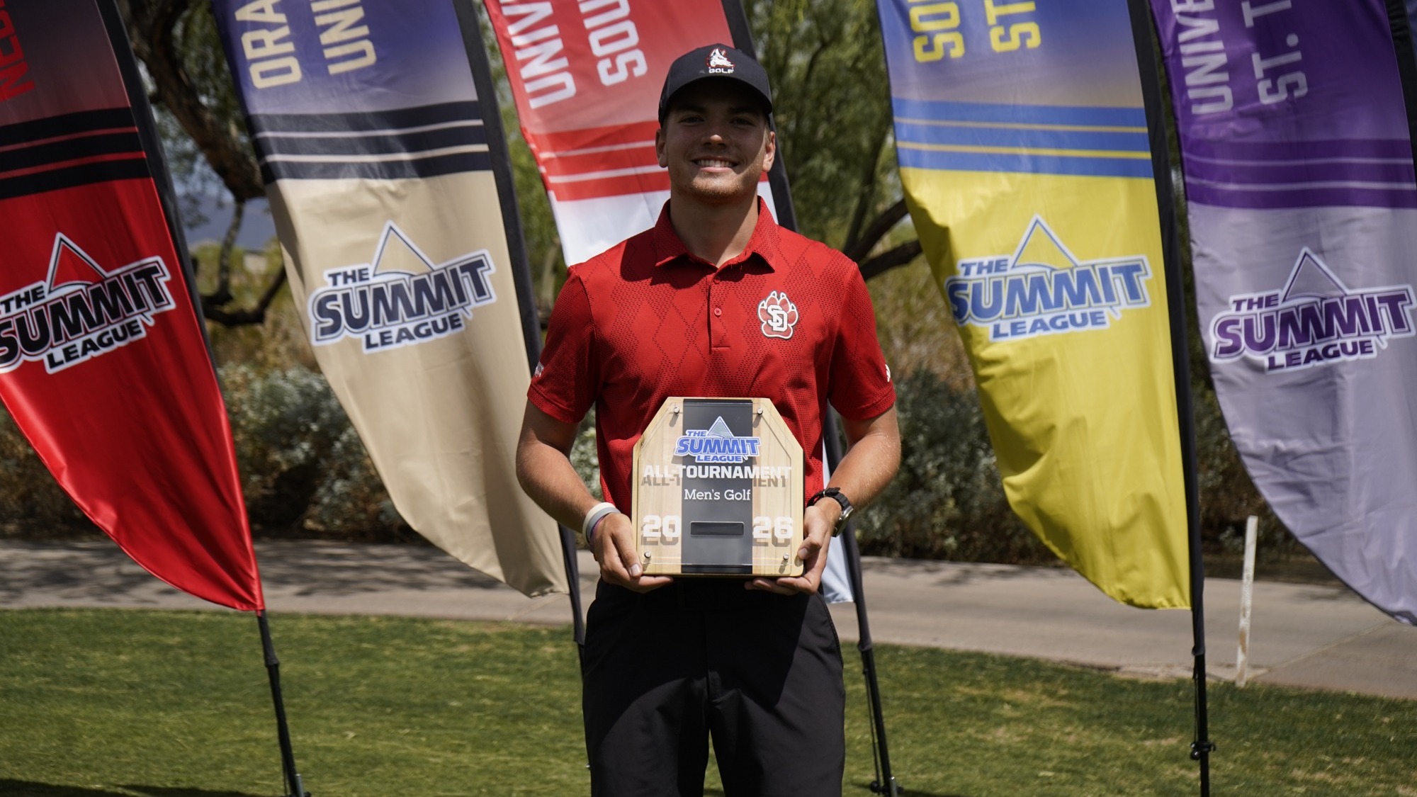 Parker Etzel earns All-Summit League Golfer at the 2026 Summit League Championships