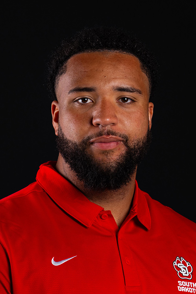 Mosai Newsom Head Shot 2026