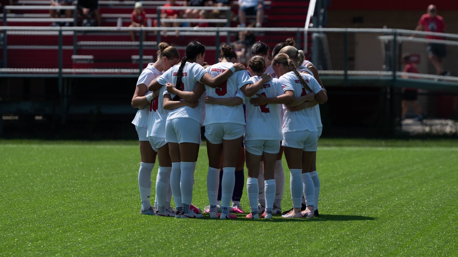 Coyotes Fall 1-0 at Green Bay