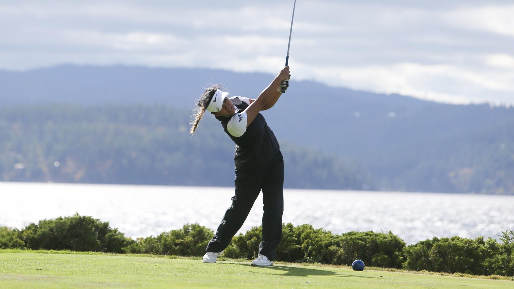 Jessica Mangrobang hits a shot 