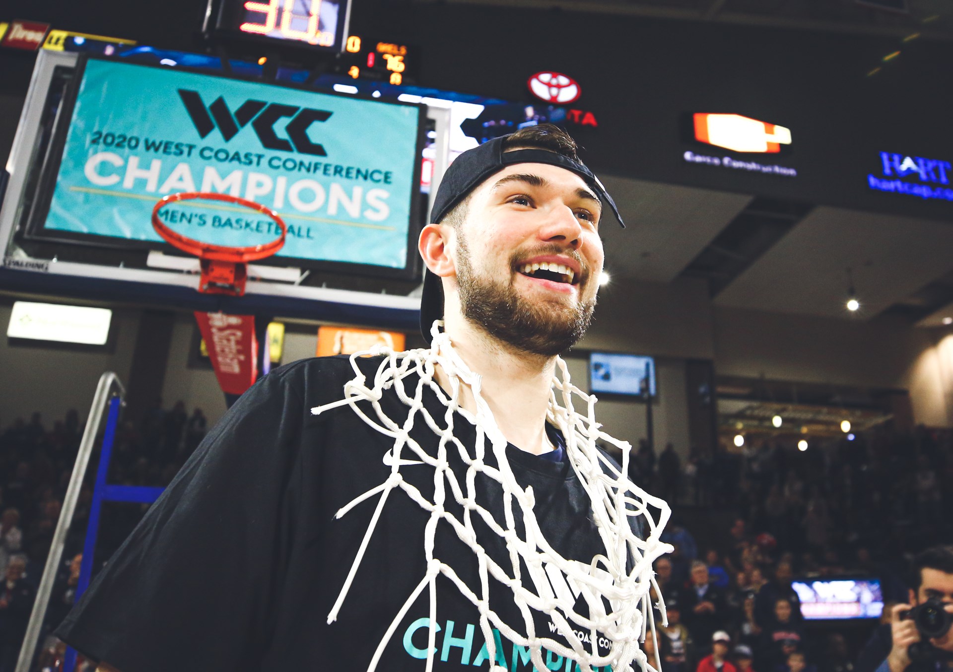 Men's basketball versus Saint Mary's