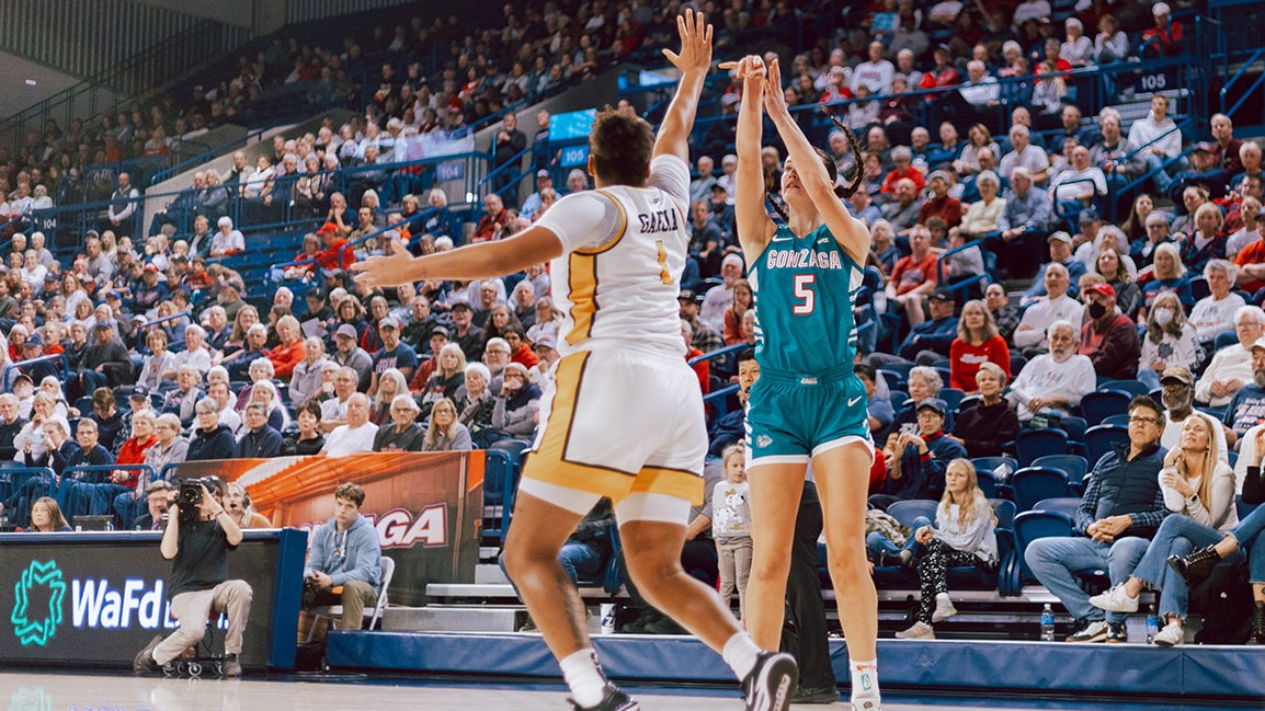 Maud Huijbens Women's Basketball Gonzaga University Athletics