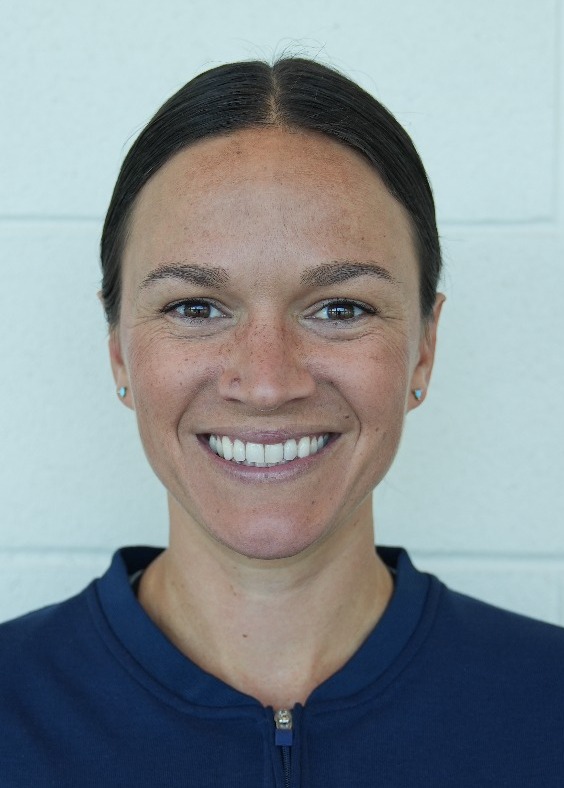 Benz 2023 headshot