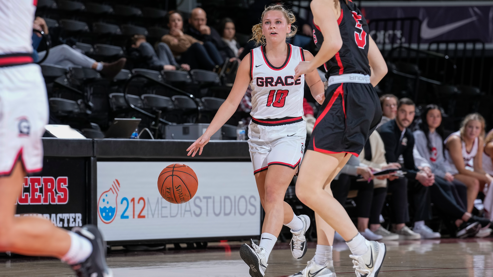 kensie ryman WBB point advance side angle 2022