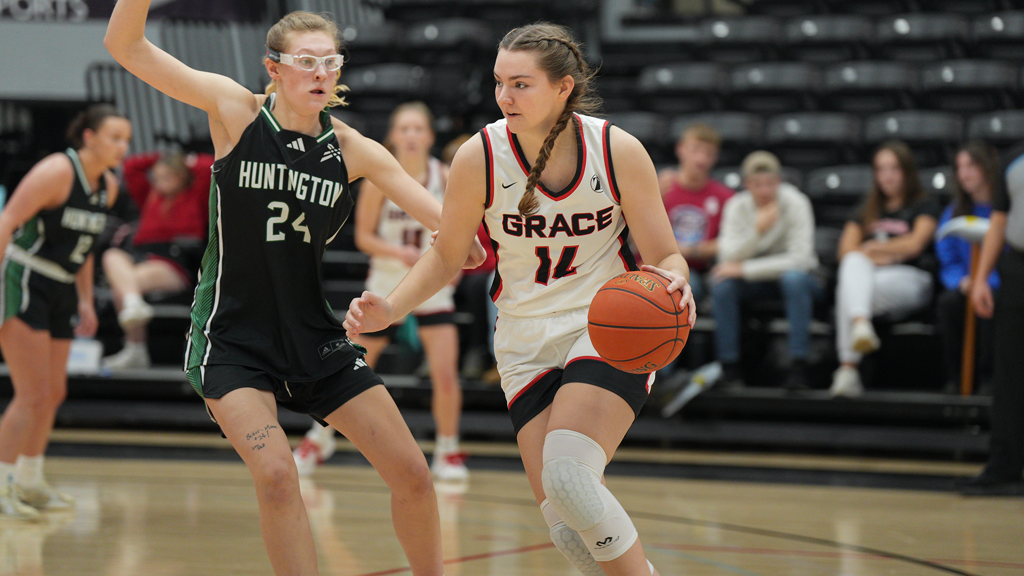 Molly Long WBB penetrate 2025 huntington