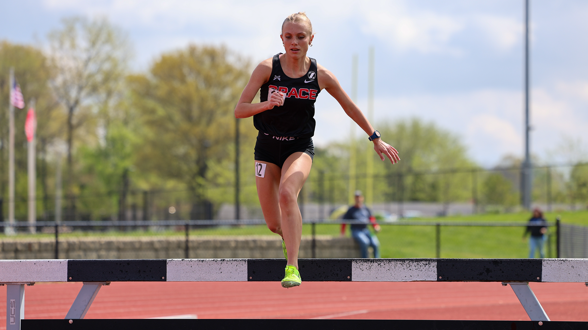 Grace Pettit TRACK steeplechase hurdle 2025