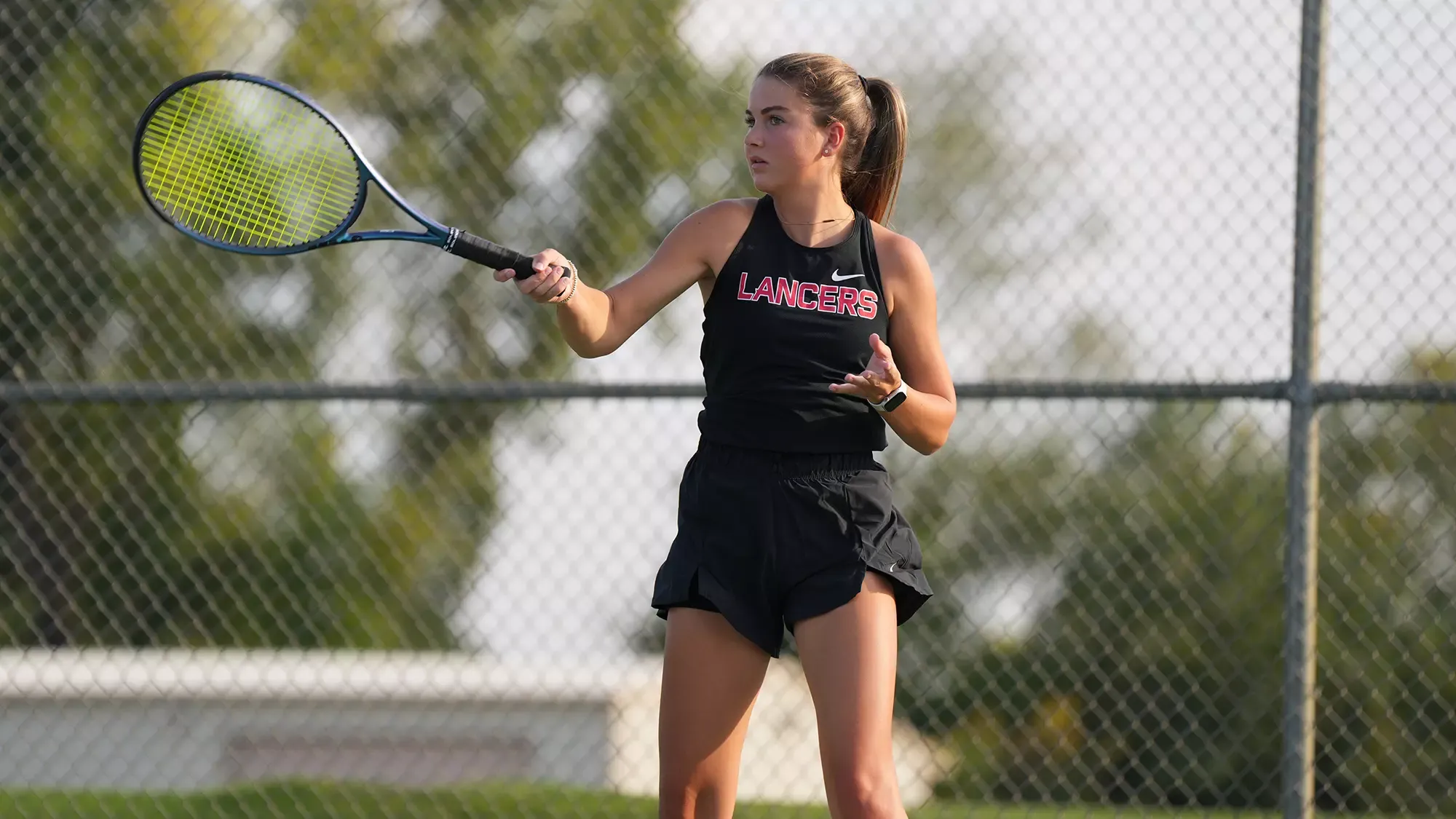 Faith Valentine WTEN swing forehand 2025