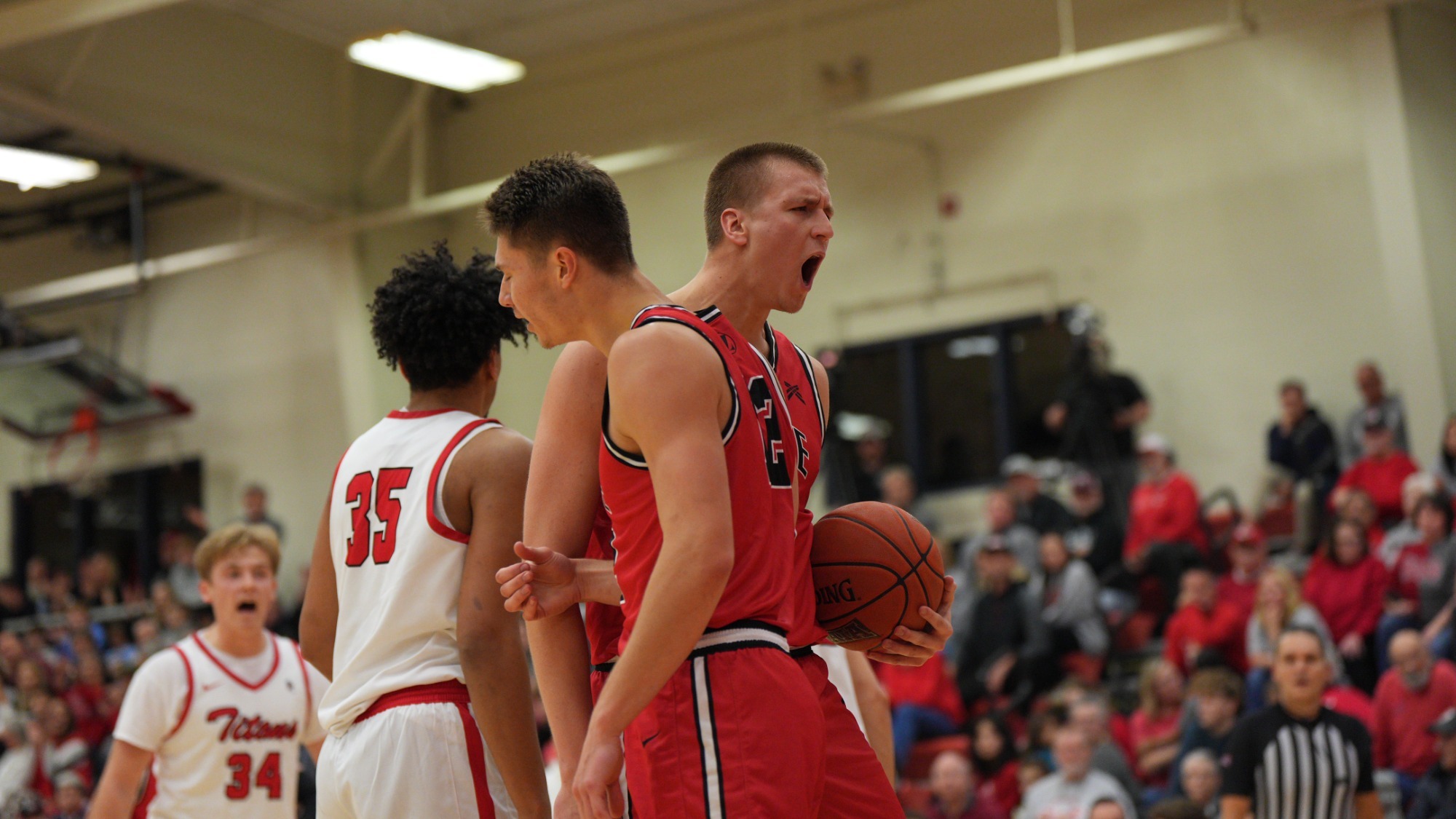 Tyler Raasch Ian Raasch pumped MBB win at IWU 2026