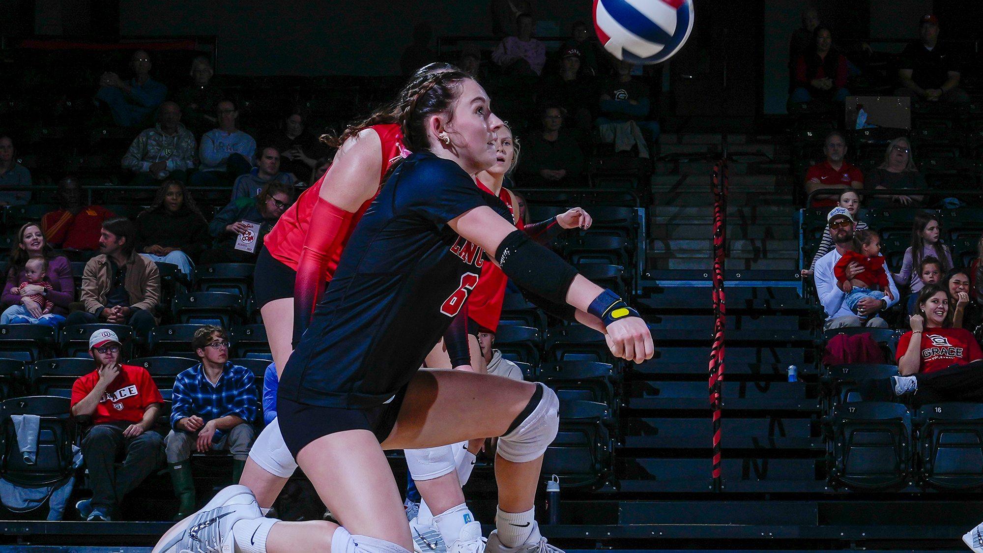 Reagan Owens VB dig close low angle 2026