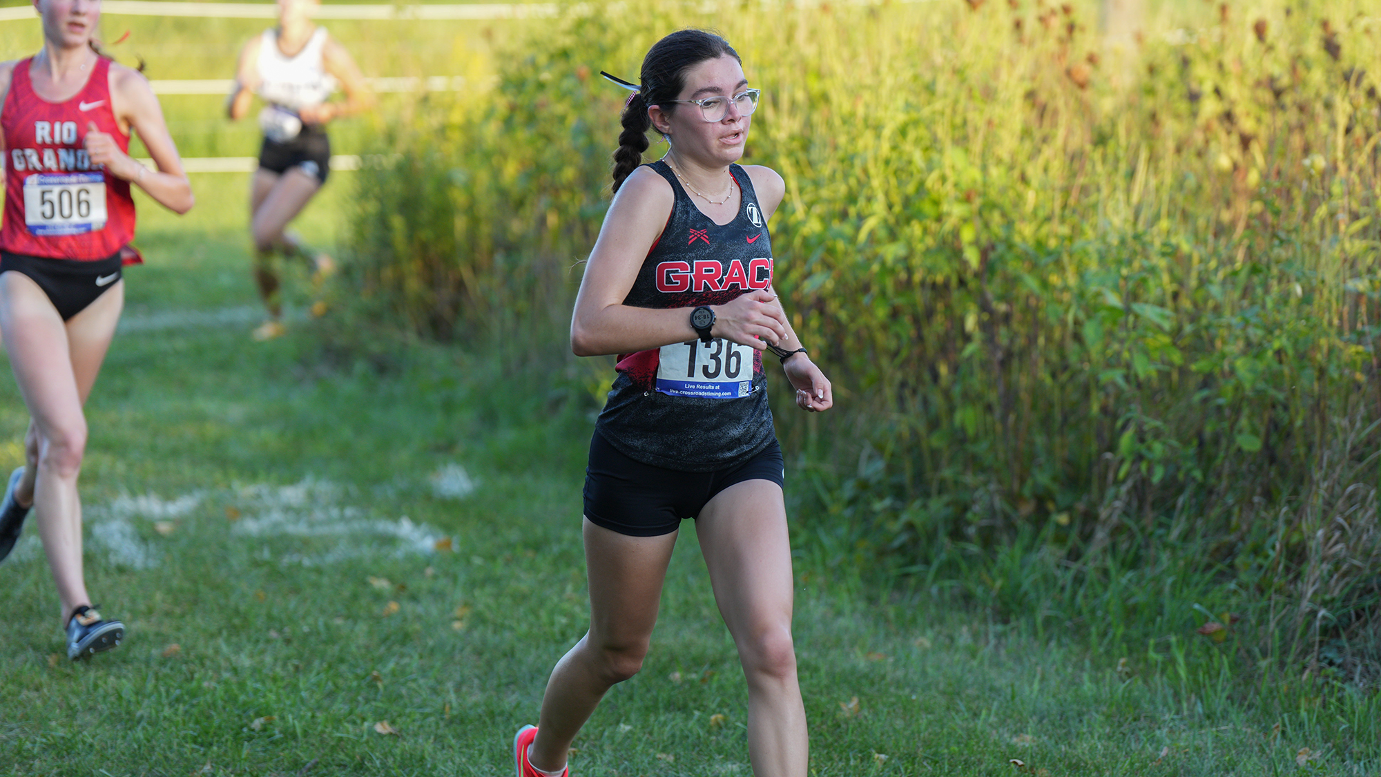 Chloe Gibson XC running alone 2026