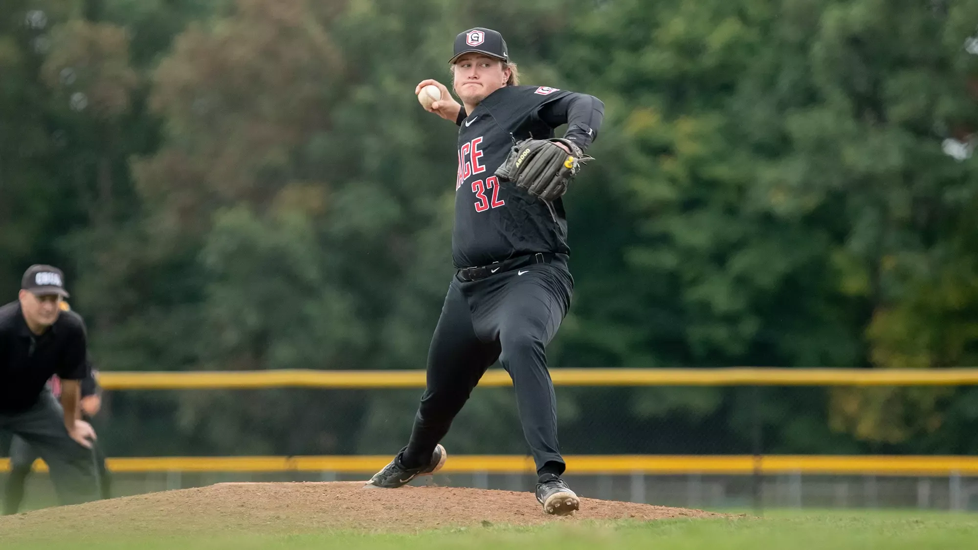 Sam Justice in front pitch 2025