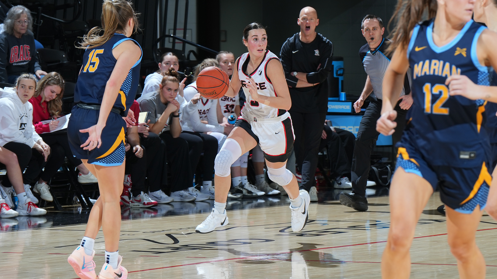 Maddy Poynter WBB advance ball break 2026