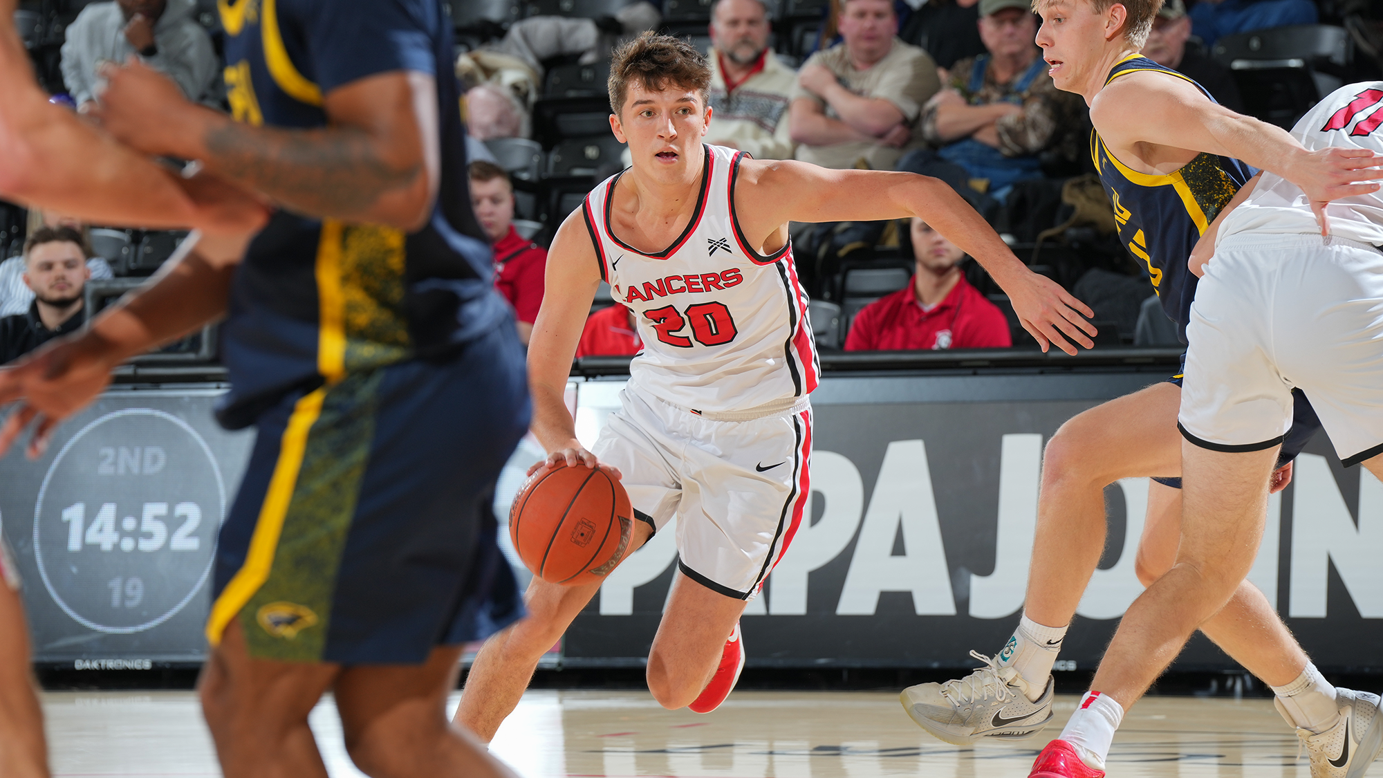 Hunter Walston MBB drive wing 2025