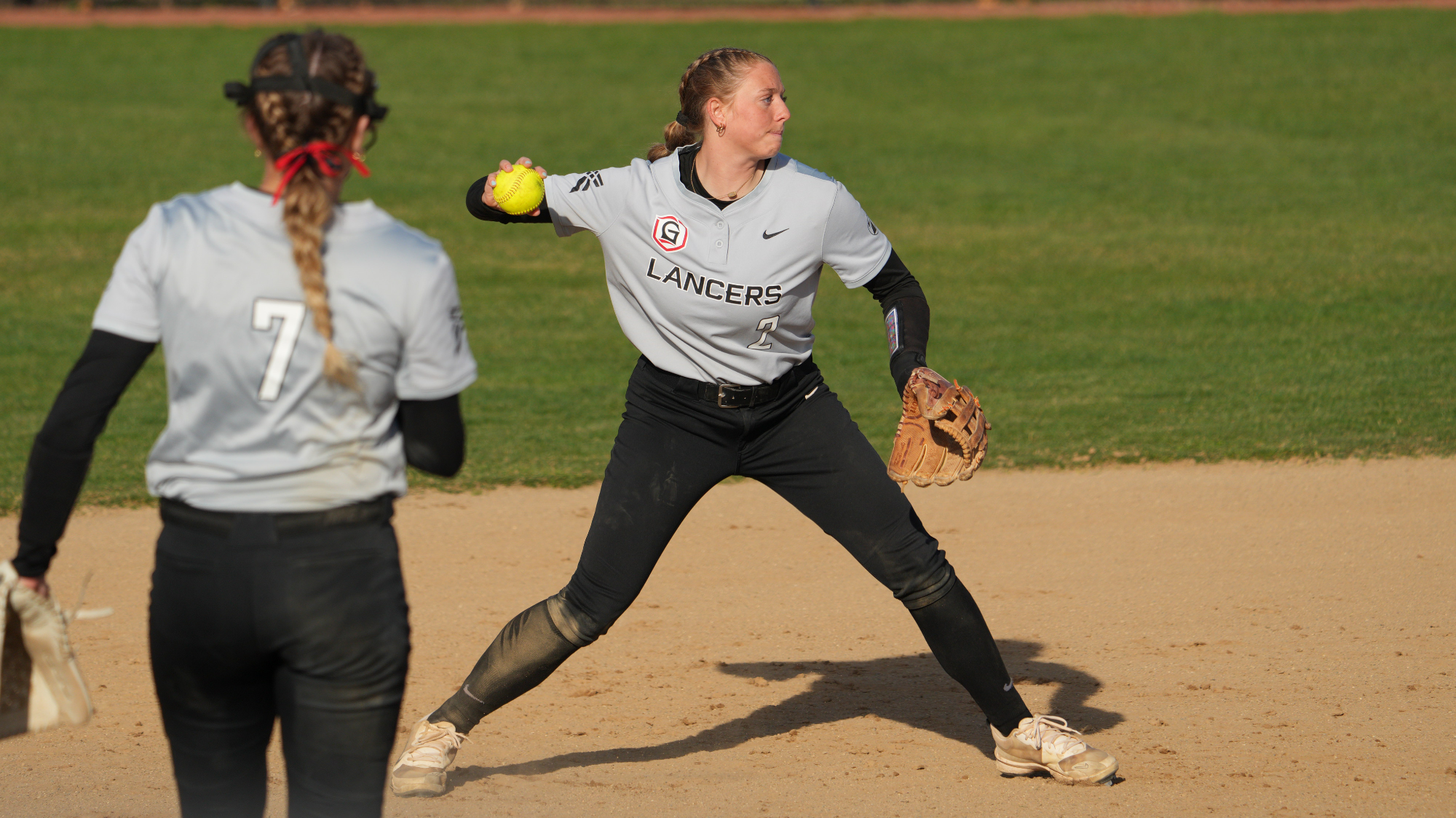 Meyering throw from short