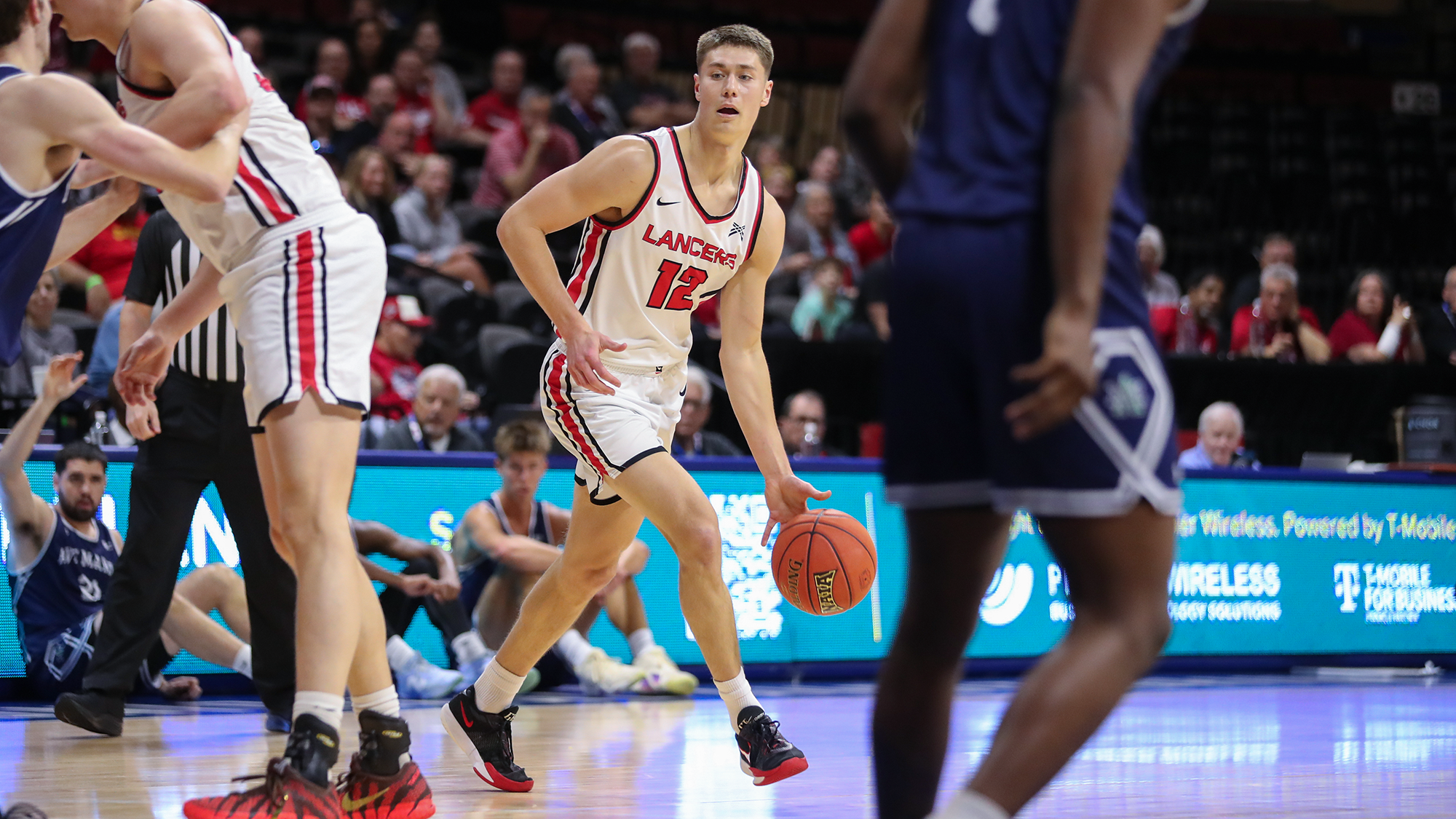 Ian Raasch survey floor NAIA mbb 2026
