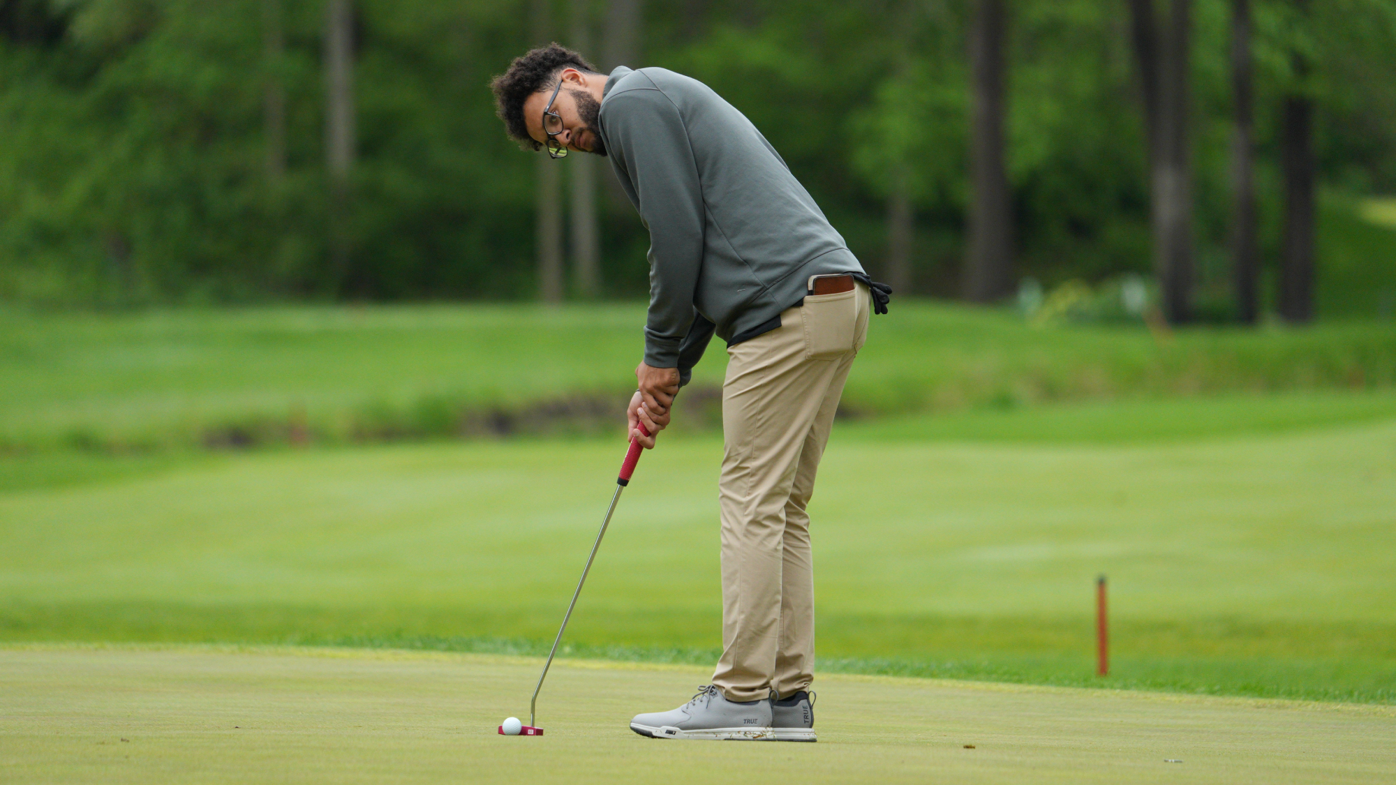 Camron Jones MGOLF putt 2025