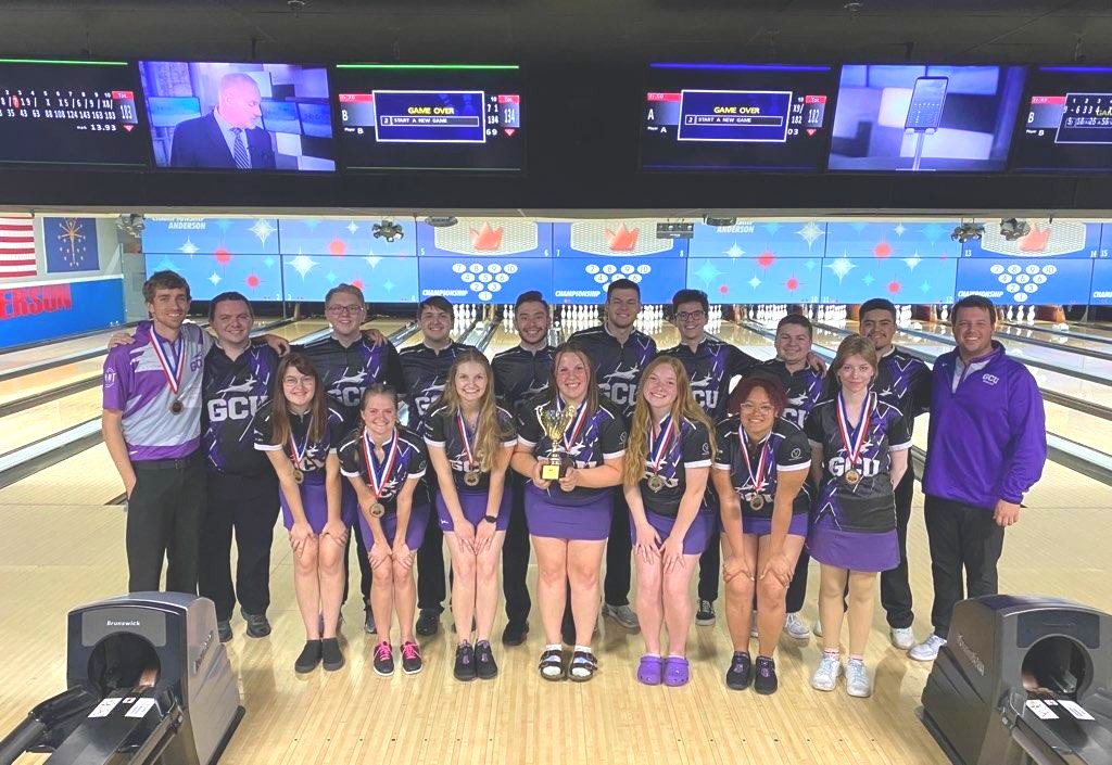 GCU Women’s Bowling places 3rd at Collegiate Club National
