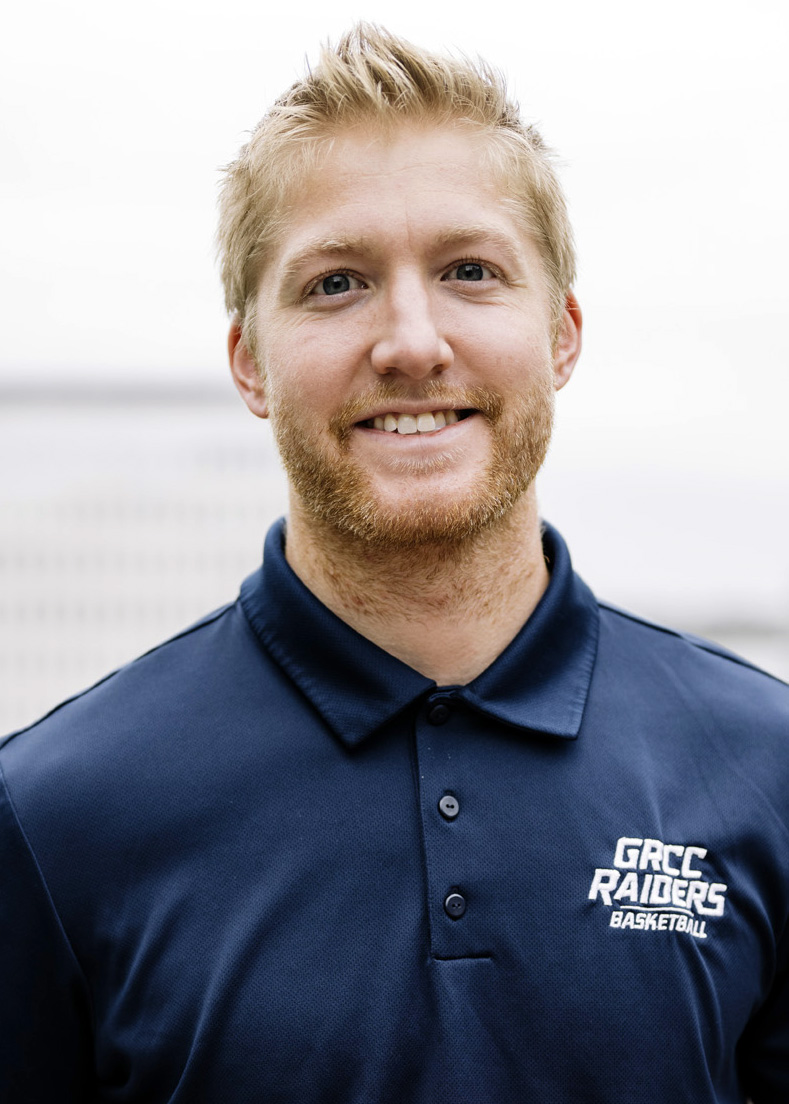 MBB21-22 Coach VanDyk