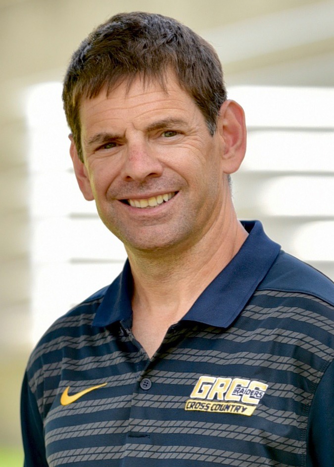 XC25 Coach Hyde