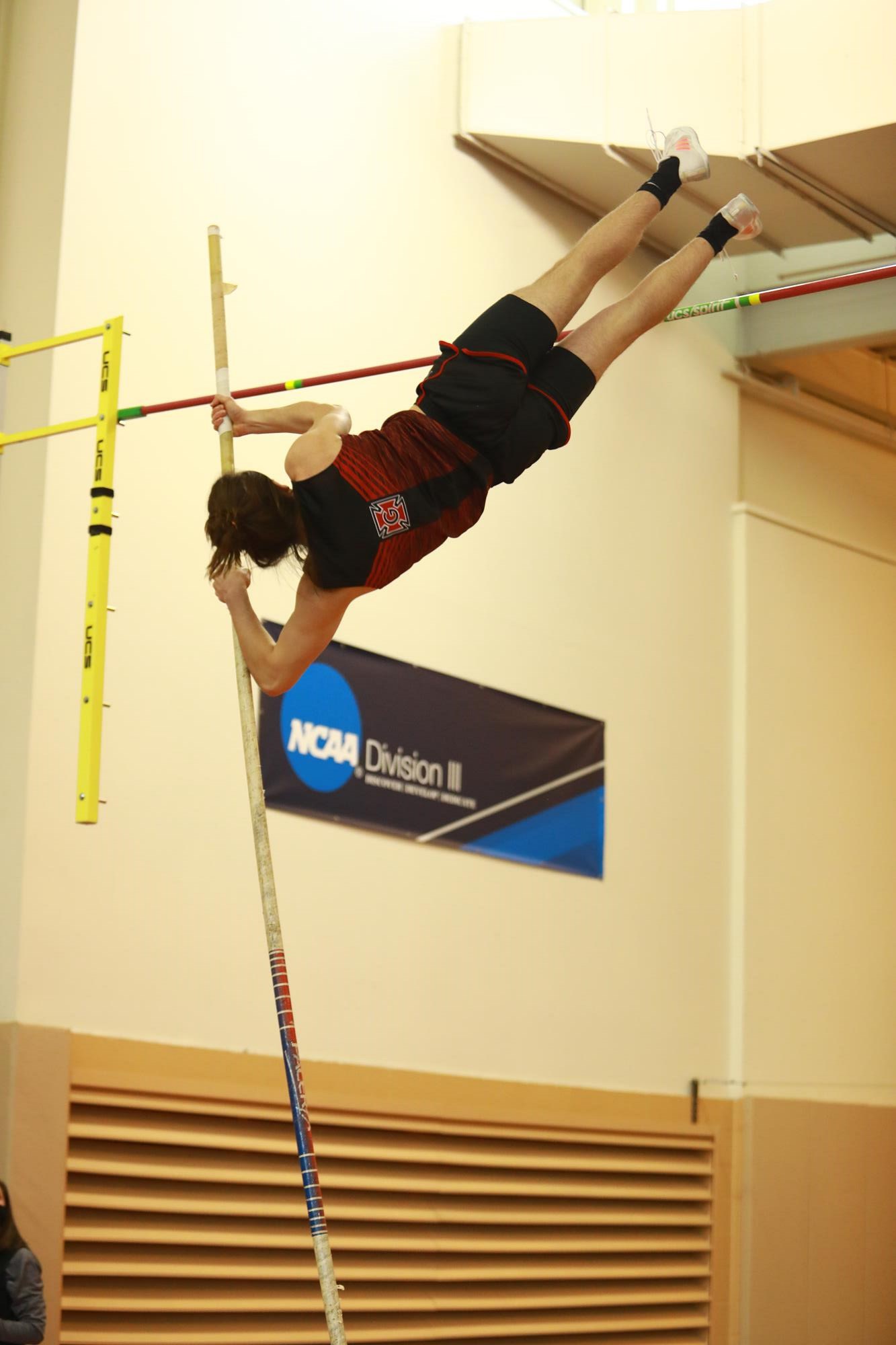 luca-fornari-men-s-track-and-field-grinnell-college-athletics