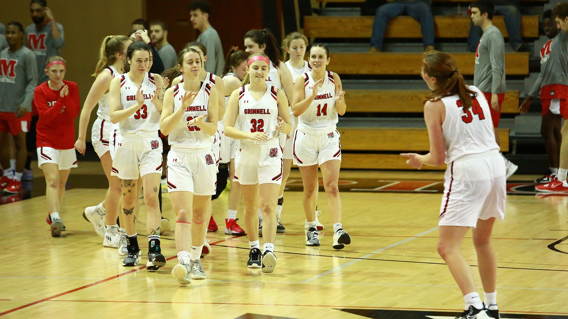 Biggest singlequarter point total in program history helps GC women