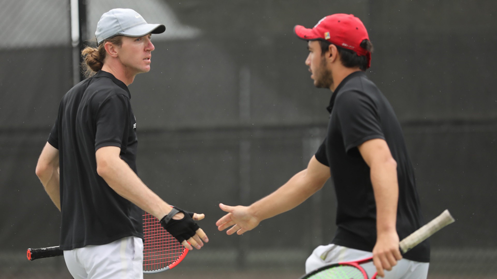 Grinnell men's tennis team goes toetotoe with No. 9 Chicago before