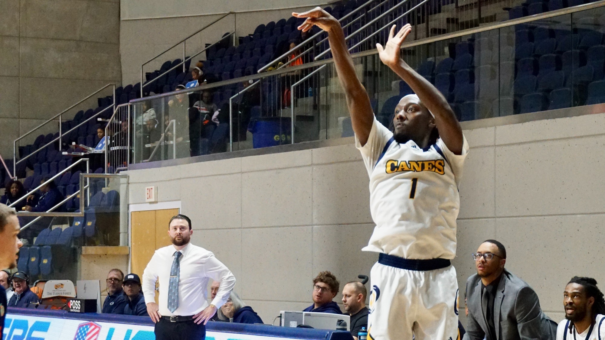 Reaves shooting vs Clayton State 25