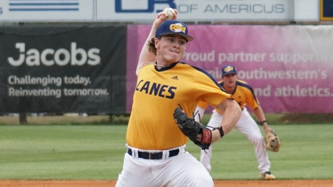 Wade Johnson pitching against Columbus State photo 2