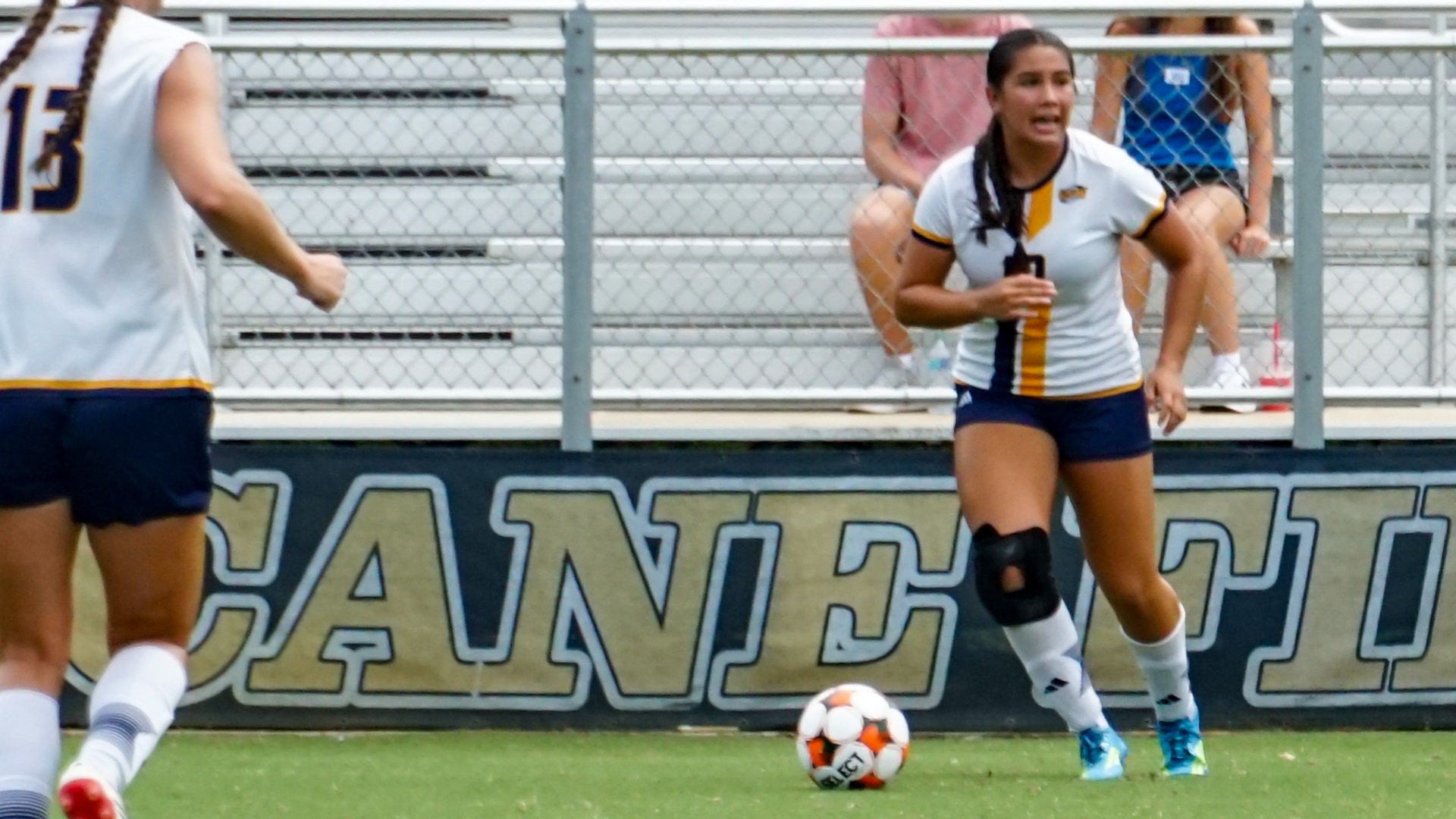 Reynolds with the ball against Florida Southern