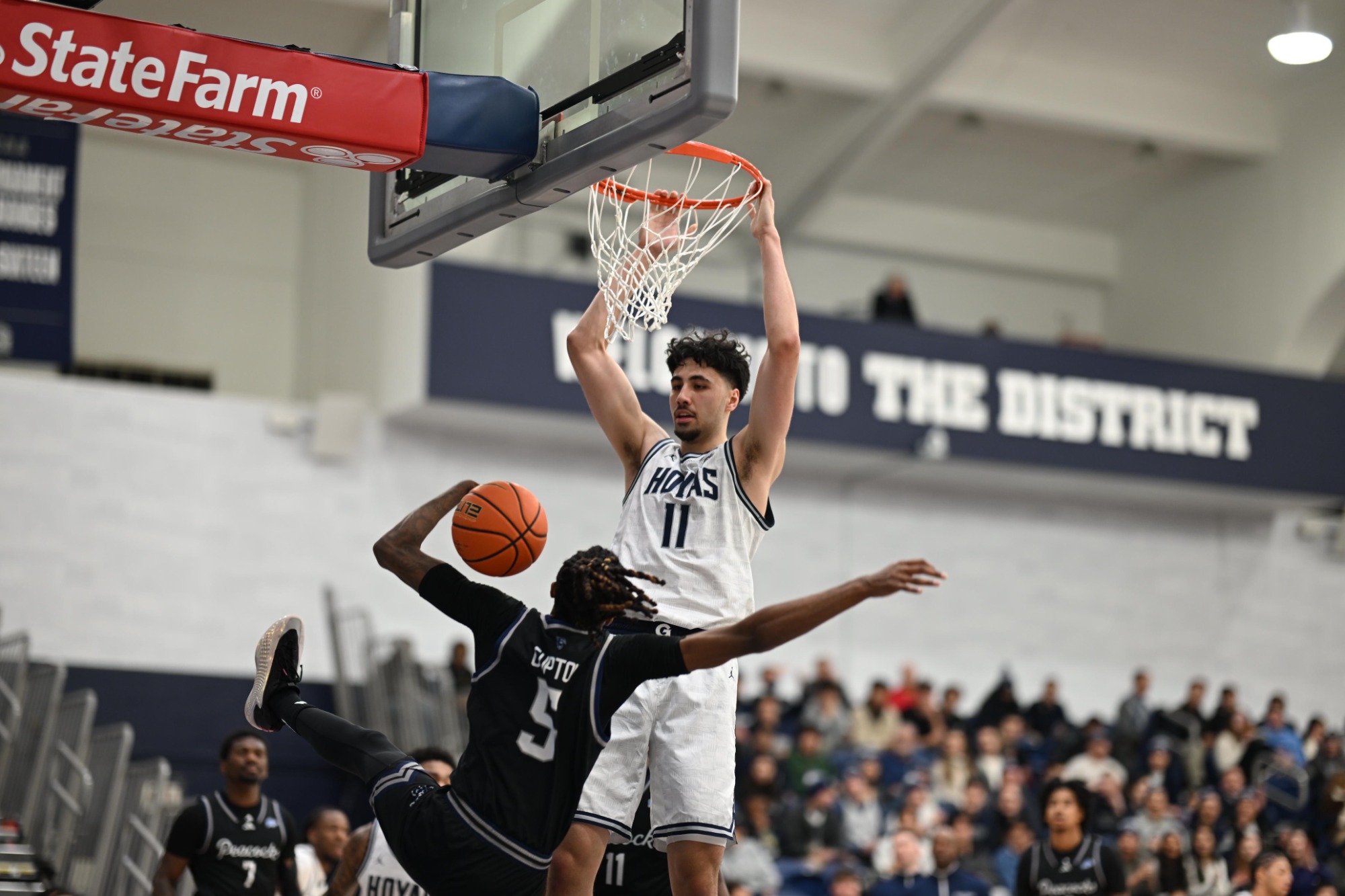 Men's Basketball vs St. Peter's