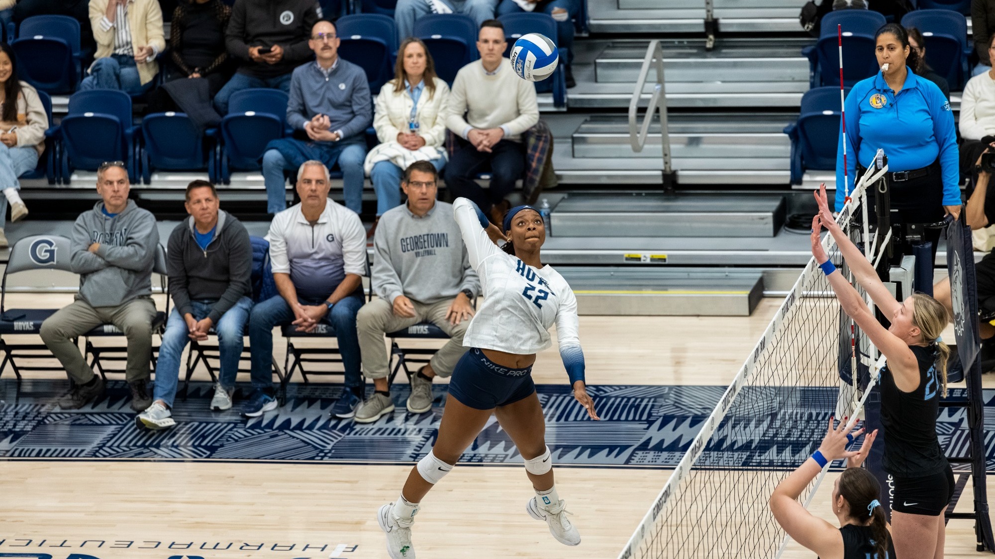 Dionna Mitchell Georgetown Volleyball 