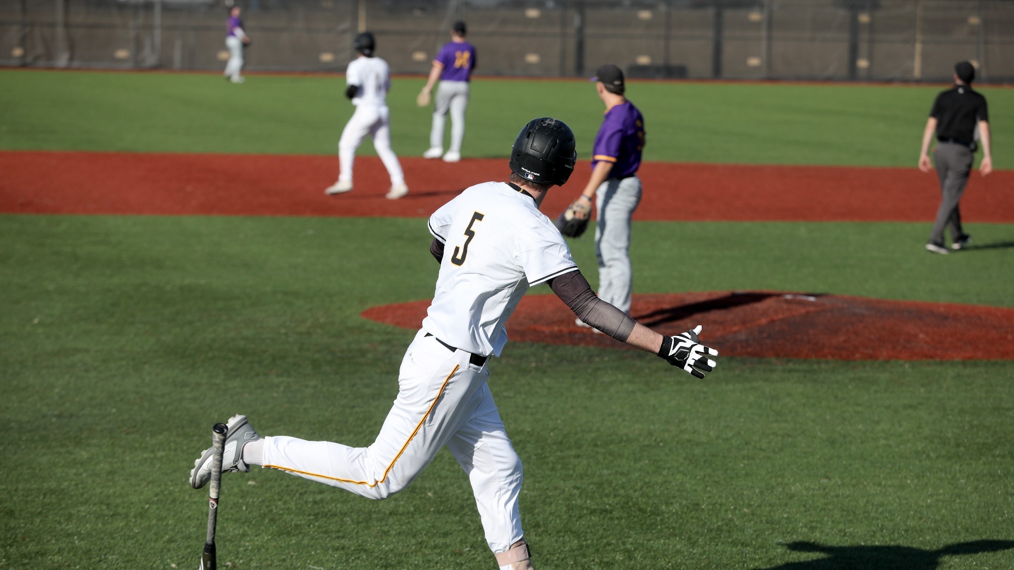 Baseball Blasts 7 HRs, Scores 34 Runs in Season Opening Sweep Gustavus Adolphus College