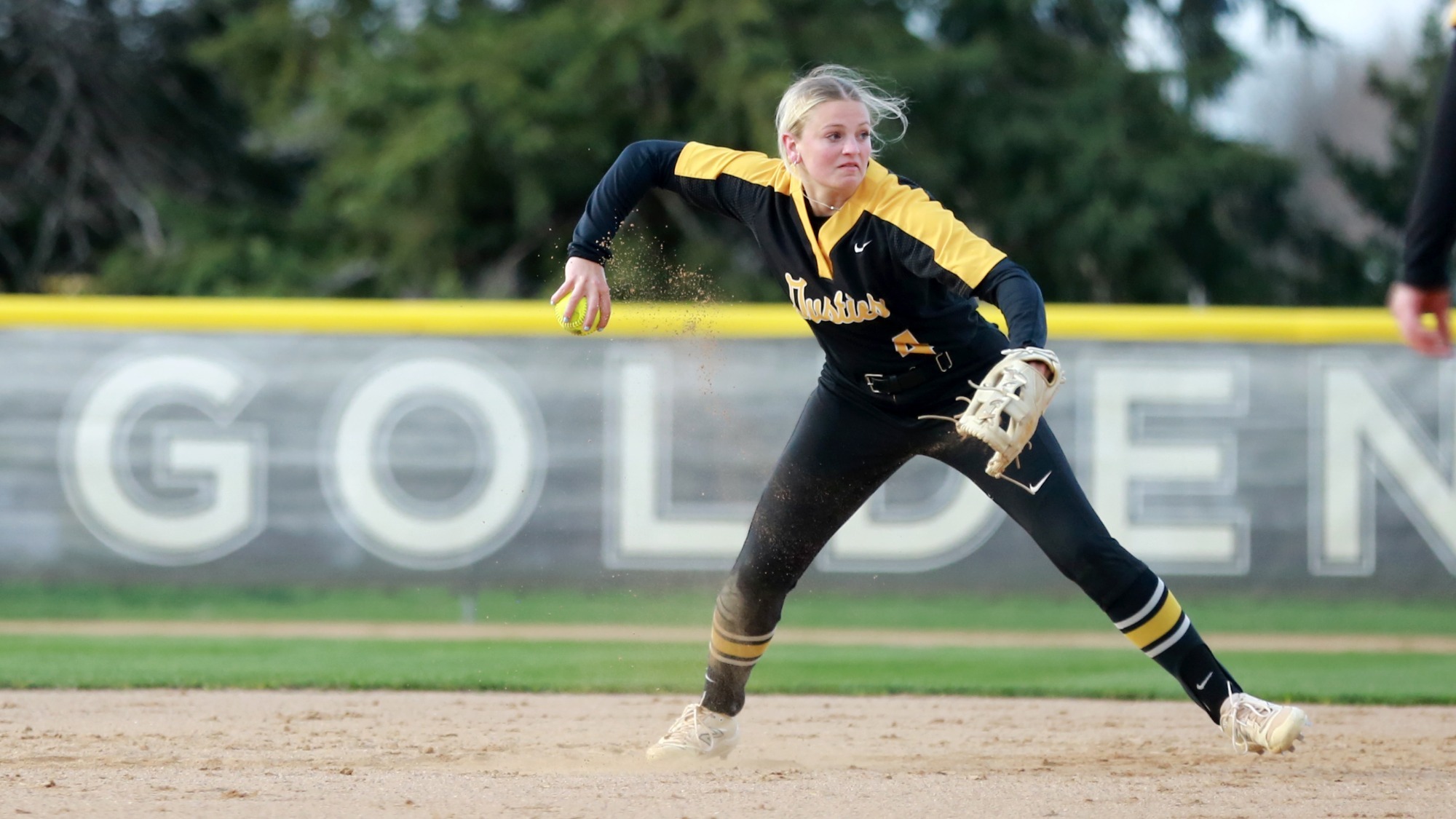 Hit Parade Helps Softball Sweep Scots Gustavus Adolphus College
