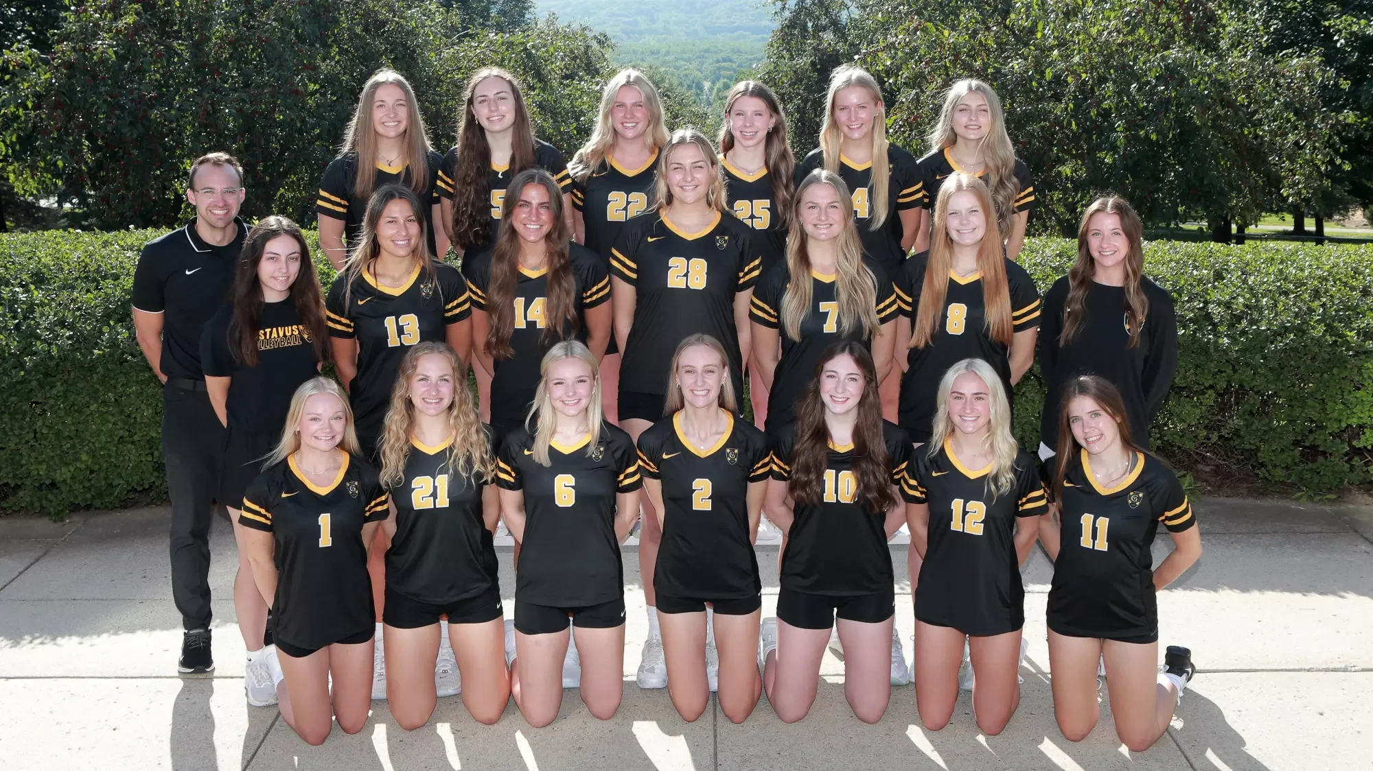 2025_GAC_VB_Website_Team_Photo_Wallpaper
