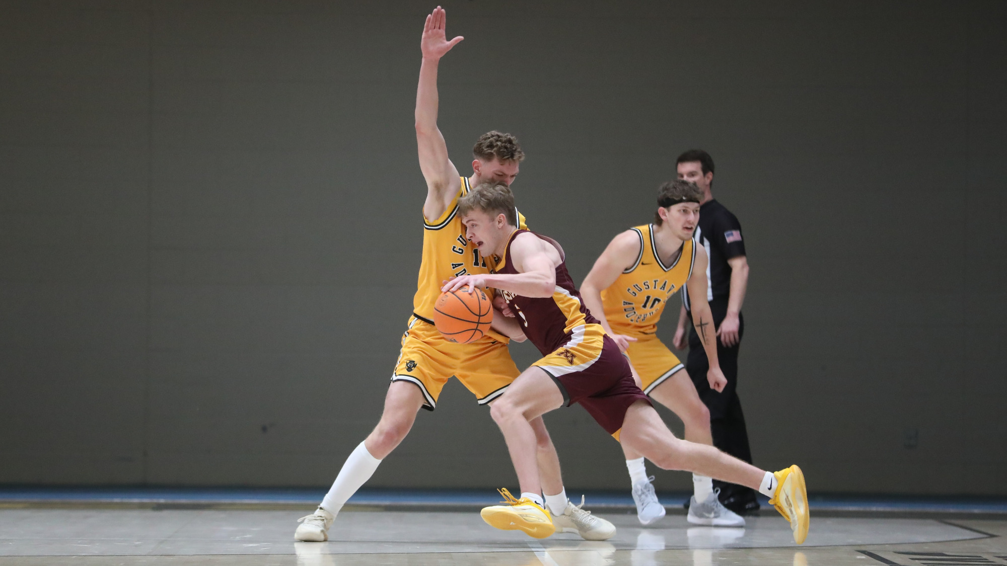 011226_MBD_AotW_Koch_Story_Photo