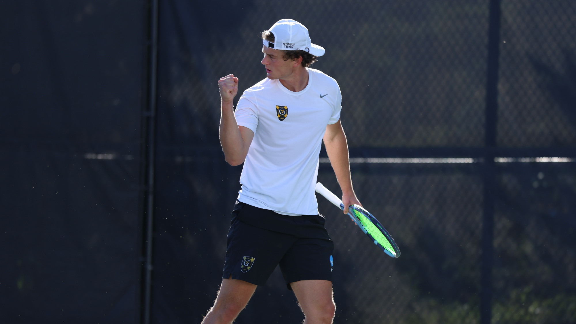 100526_MT_AotW_Knutson_Story_Photo