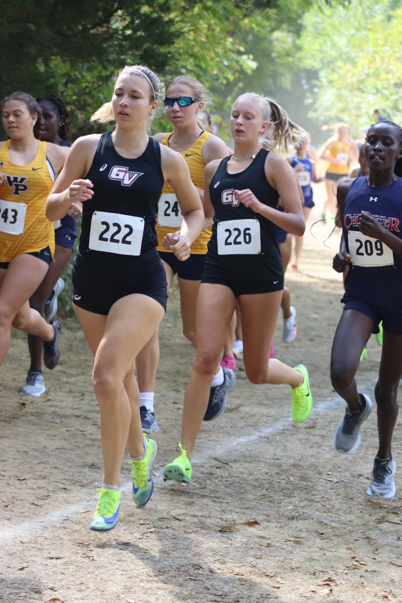 Liberty Leis and Kalin Rotzoll Compete in a XC Race at Saint Ambrose University