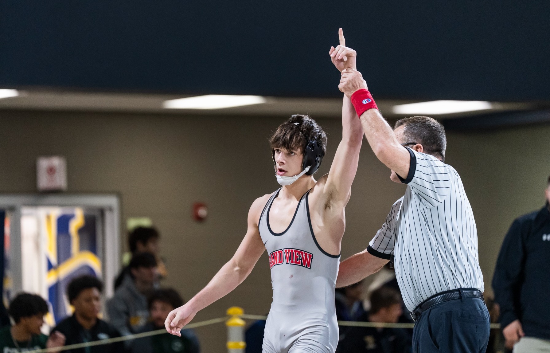 Elijah Davis Hand Raise 