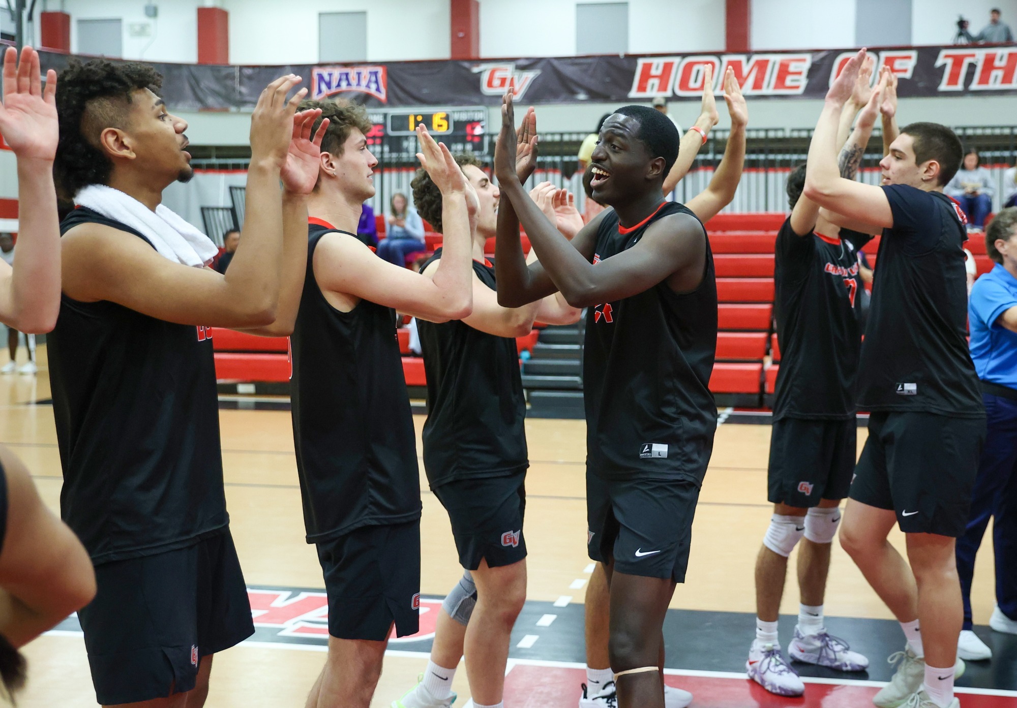 Grand View win over Graceland Article