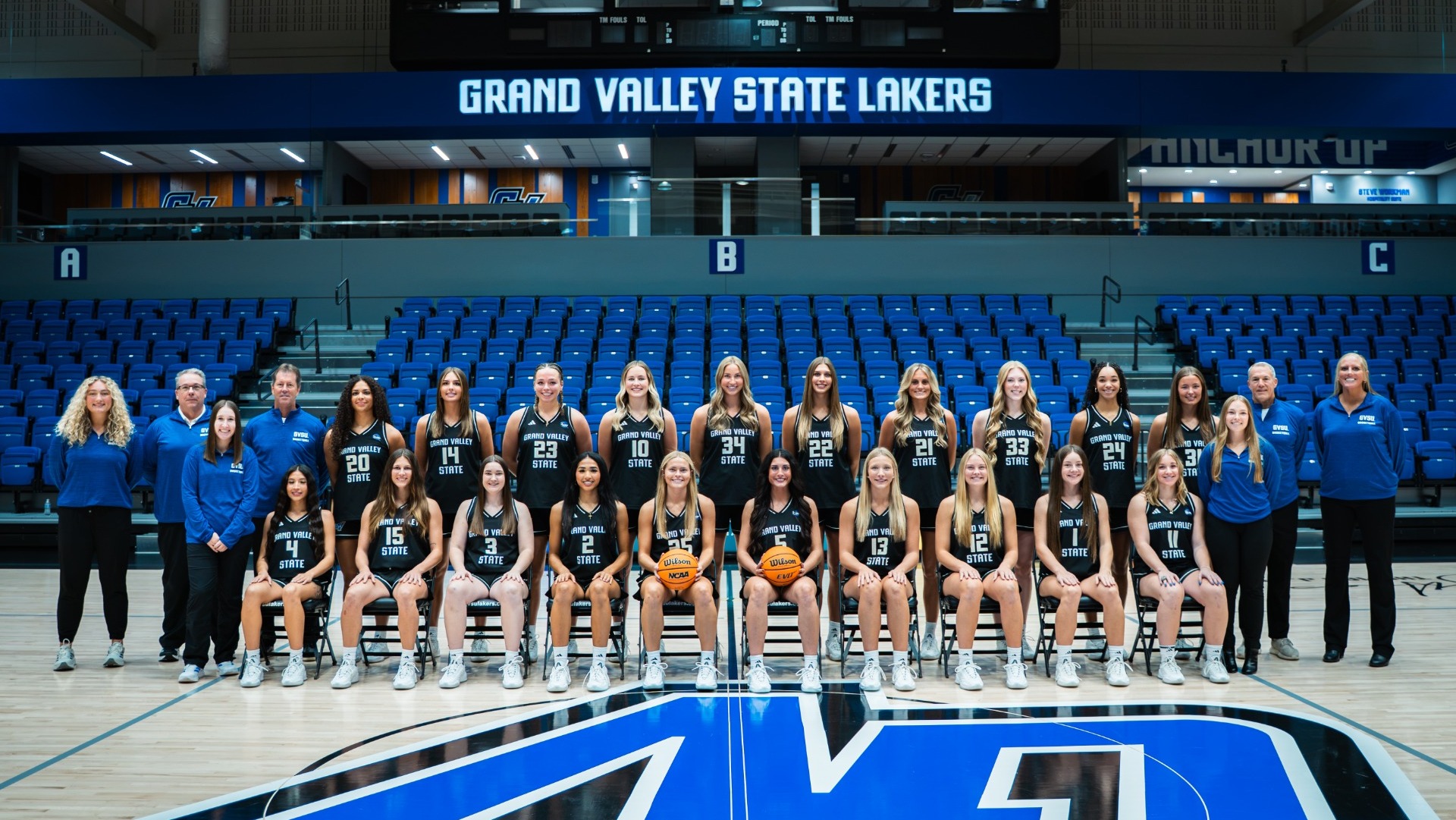 wbb team photo
