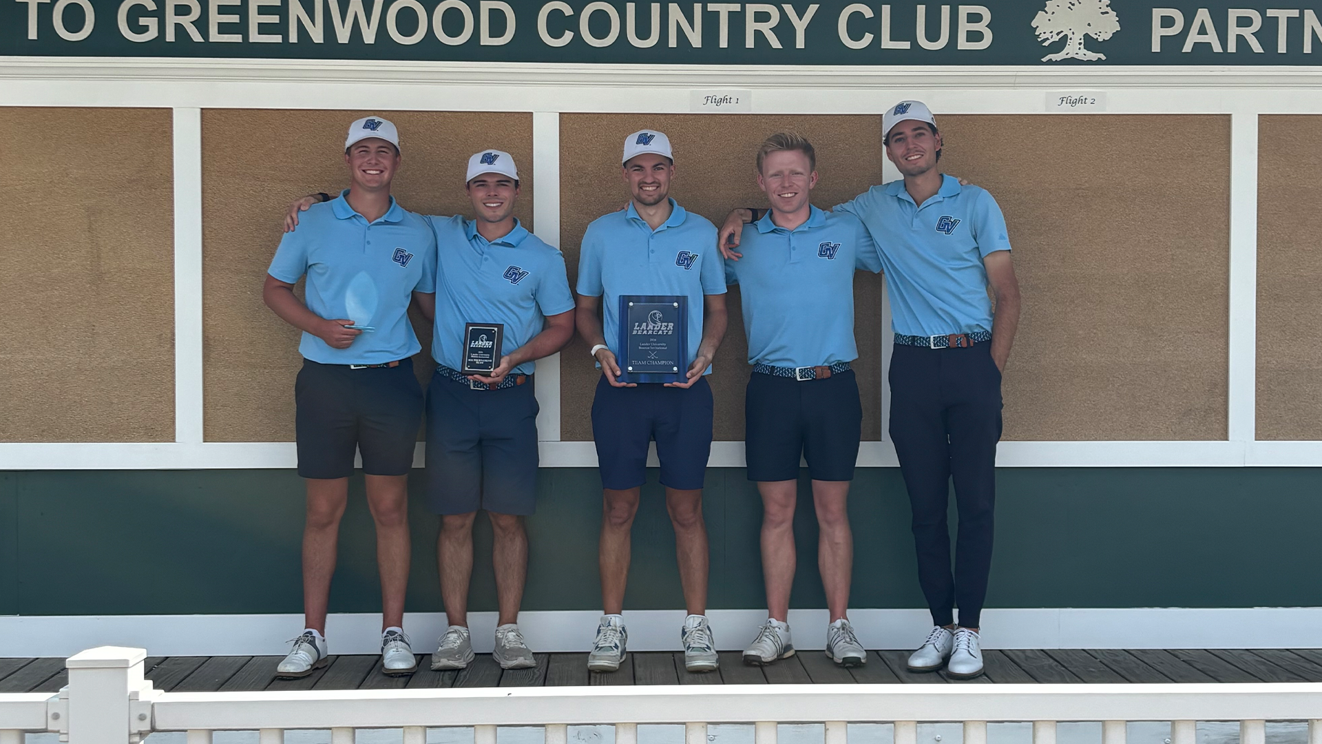 men's golf victory