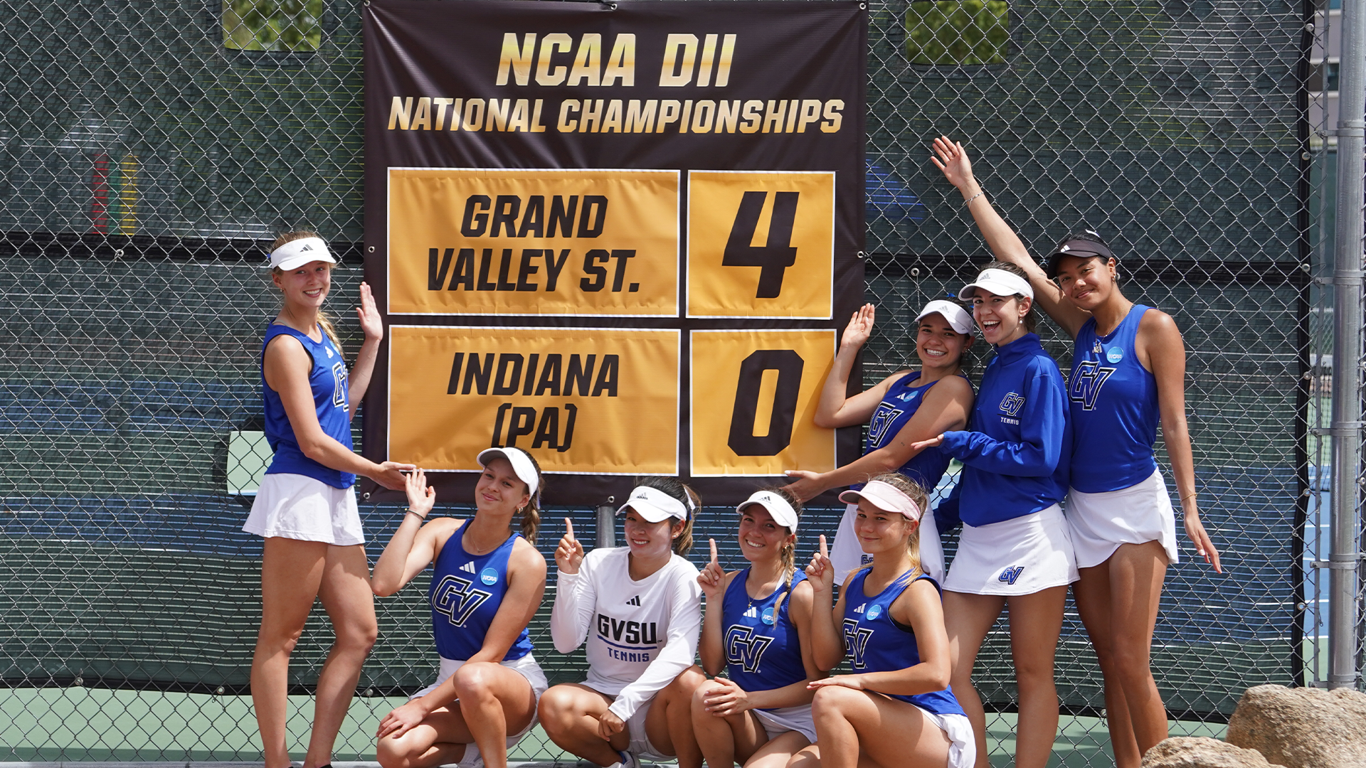Tennis vs IUP